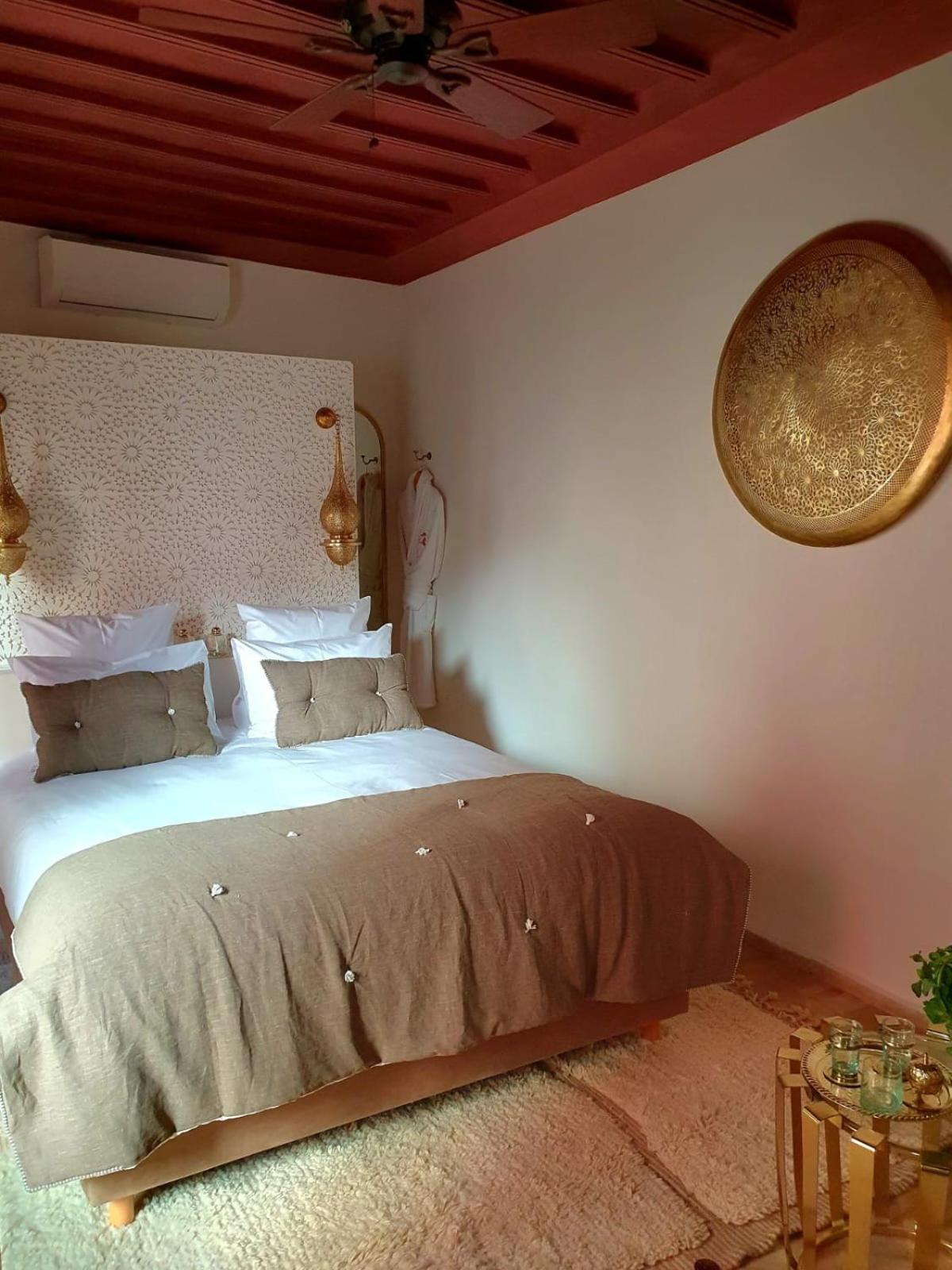 Le Singe Rose Bed and Breakfast Marrakesh Buitenkant foto