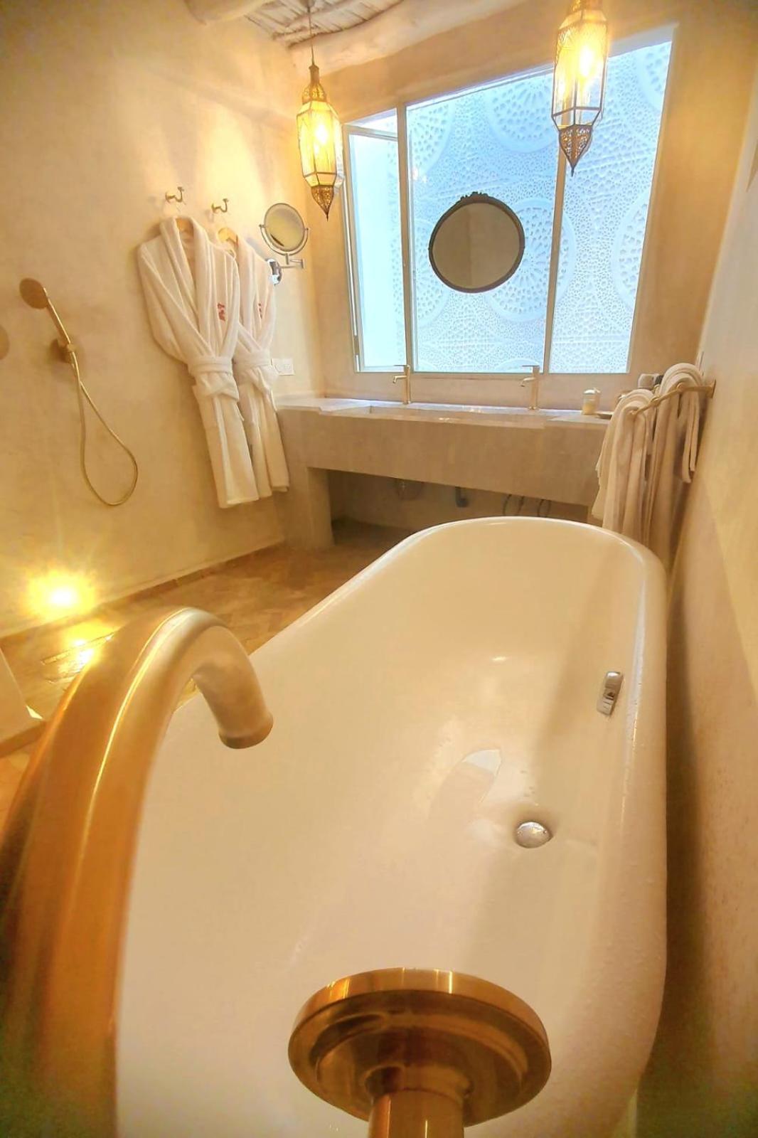 Le Singe Rose Bed and Breakfast Marrakesh Buitenkant foto