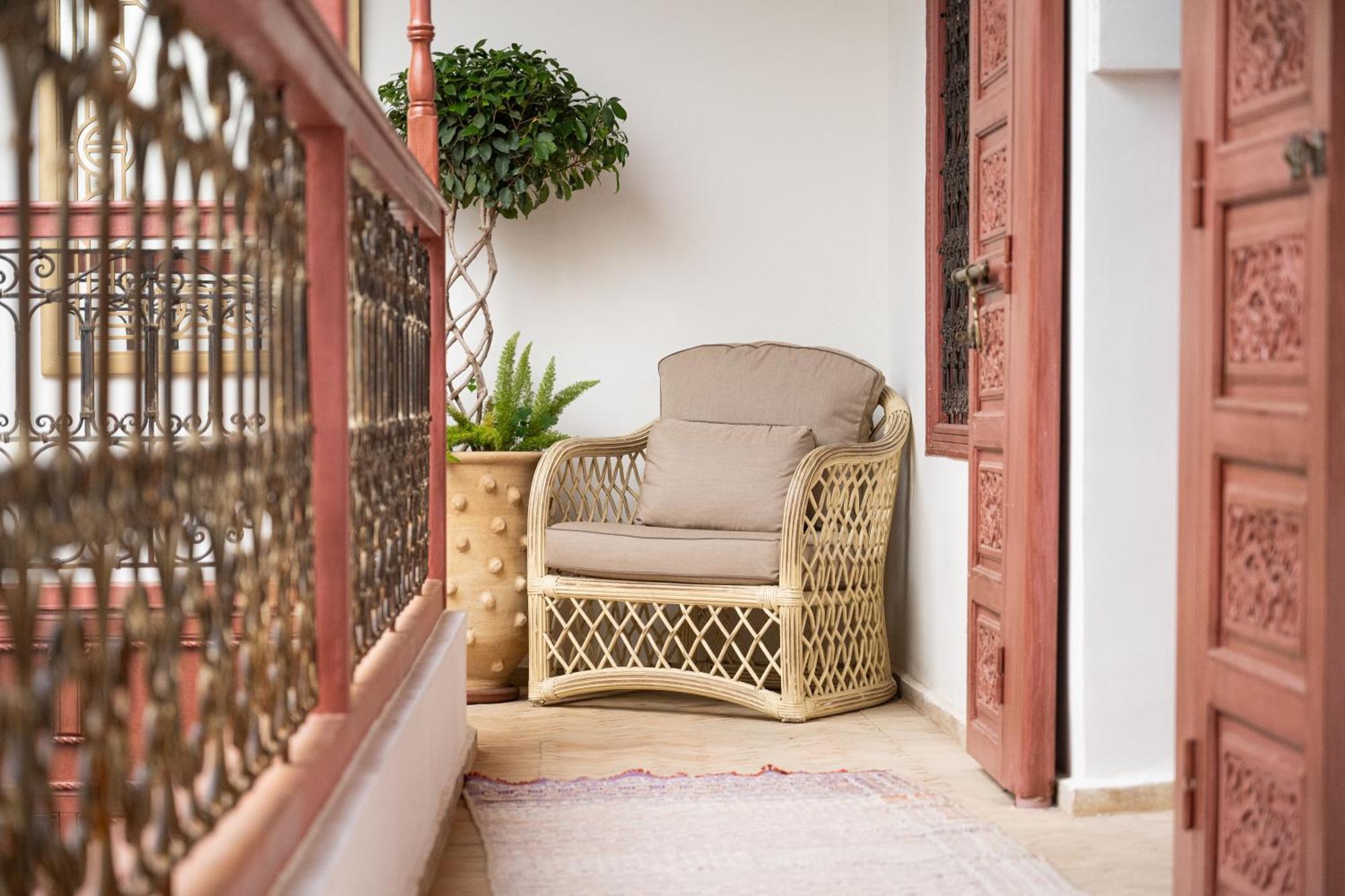 Le Singe Rose Bed and Breakfast Marrakesh Buitenkant foto